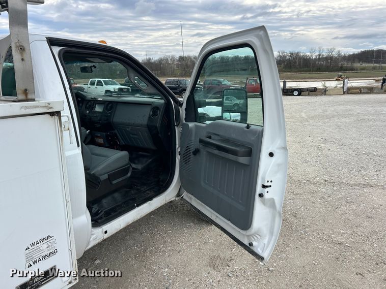 image for item FC5293 2015 Ford F450 XL Super Duty bucket truck