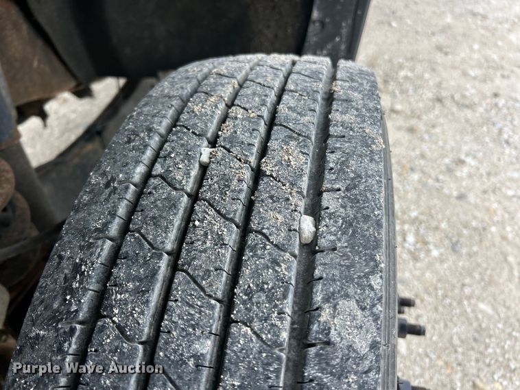 image for item FC5293 2015 Ford F450 XL Super Duty bucket truck