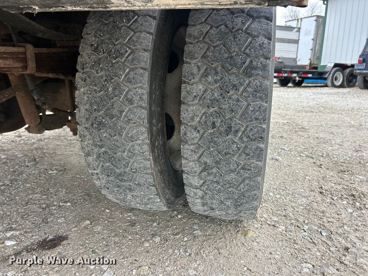 image for item FC5293 2015 Ford F450 XL Super Duty bucket truck