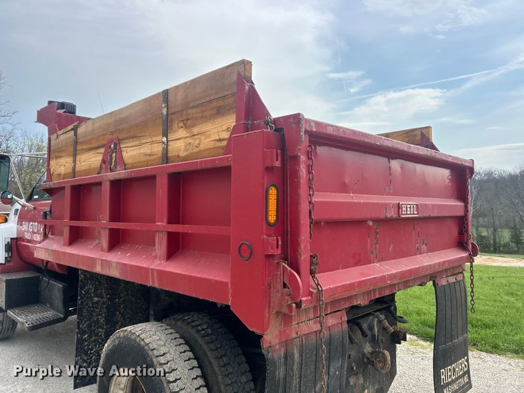 image for item FC5315 1993 Chevrolet Kodiak C6500 dump truck