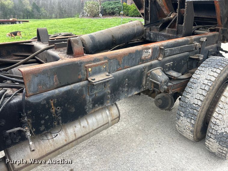 image for item FC5315 1993 Chevrolet Kodiak C6500 dump truck