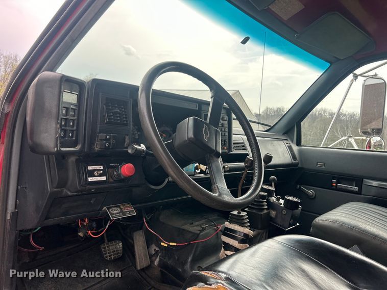 image for item FC5315 1993 Chevrolet Kodiak C6500 dump truck