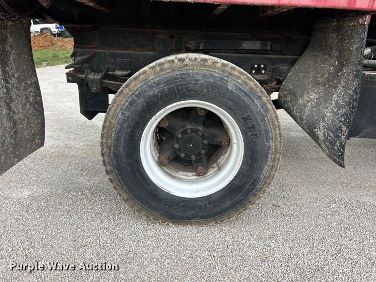 image for item FC5315 1993 Chevrolet Kodiak C6500 dump truck