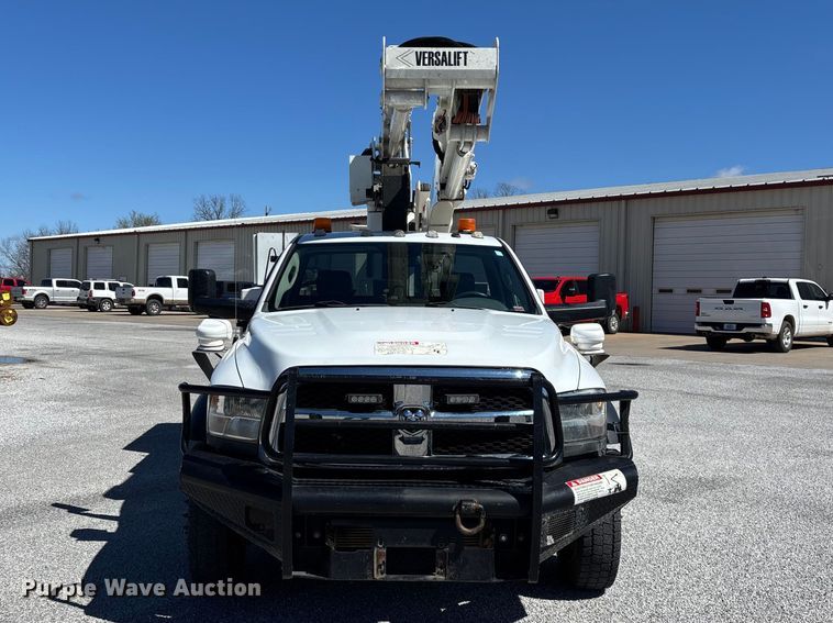 image for item FG0165 2014 RAM 5500 bucket truck