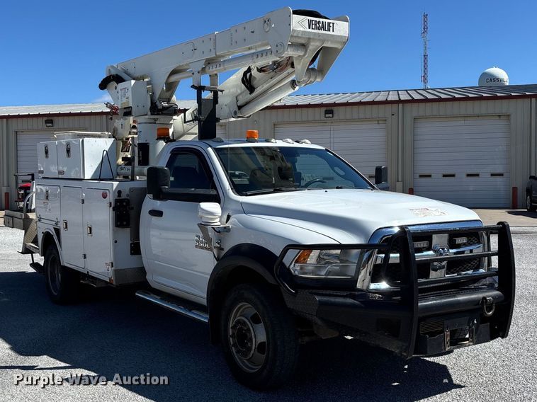 image for item FG0165 2014 RAM 5500 bucket truck