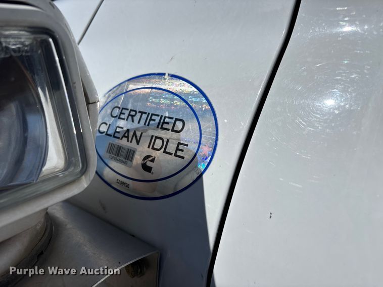 image for item FG0165 2014 RAM 5500 bucket truck