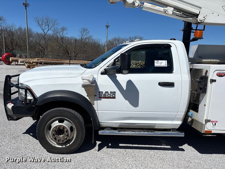 image for item FG0165 2014 RAM 5500 bucket truck