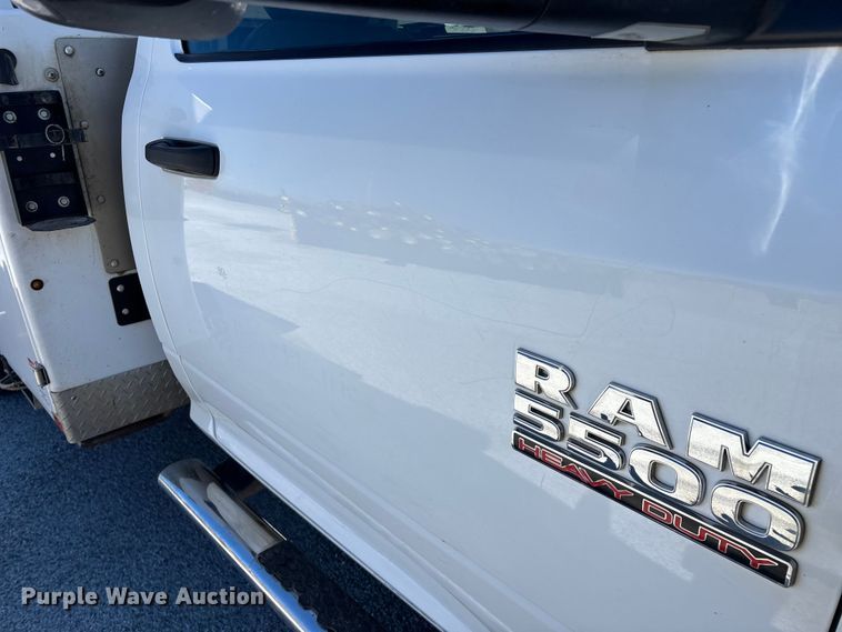 image for item FG0165 2014 RAM 5500 bucket truck