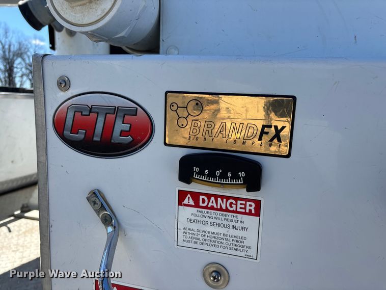 image for item FG0165 2014 RAM 5500 bucket truck