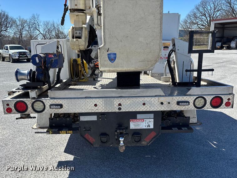 image for item FG0165 2014 RAM 5500 bucket truck