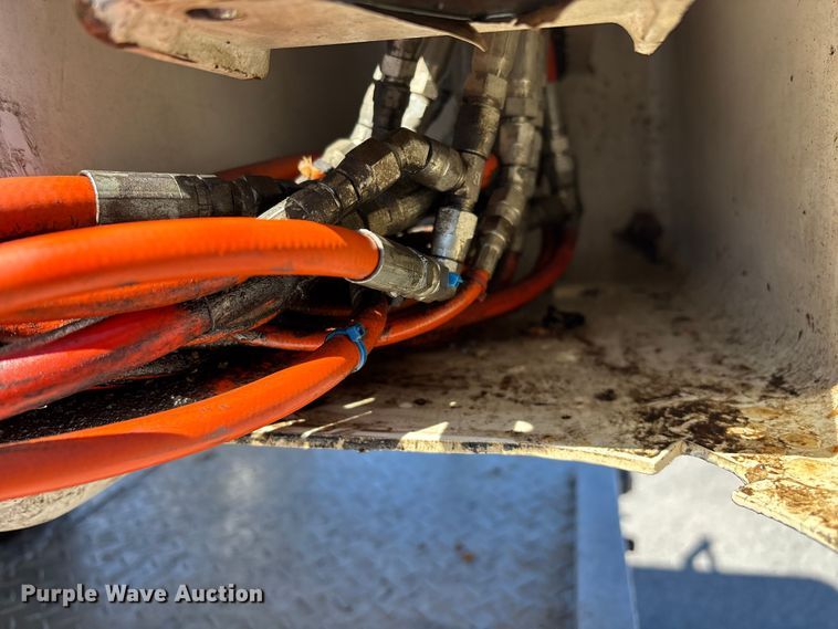 image for item FG0165 2014 RAM 5500 bucket truck