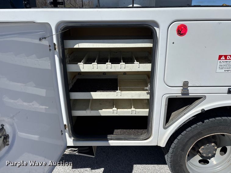 image for item FG0165 2014 RAM 5500 bucket truck