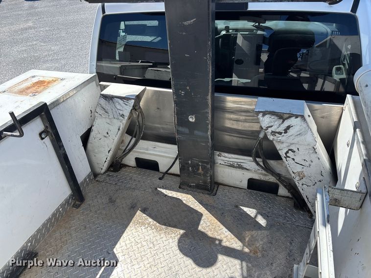 image for item FG0165 2014 RAM 5500 bucket truck