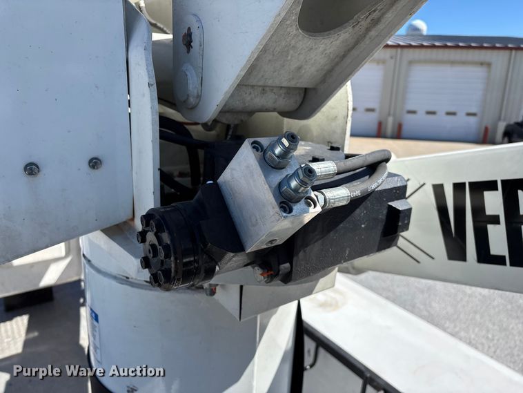 image for item FG0165 2014 RAM 5500 bucket truck