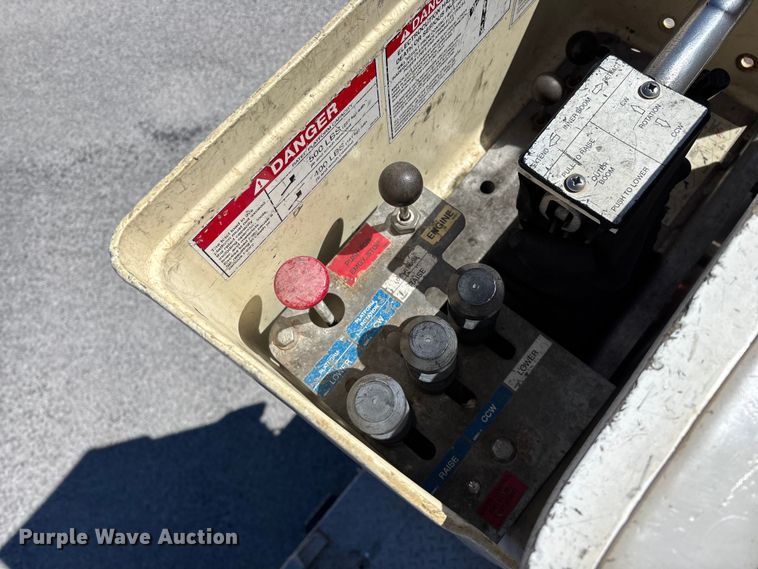 image for item FG0165 2014 RAM 5500 bucket truck