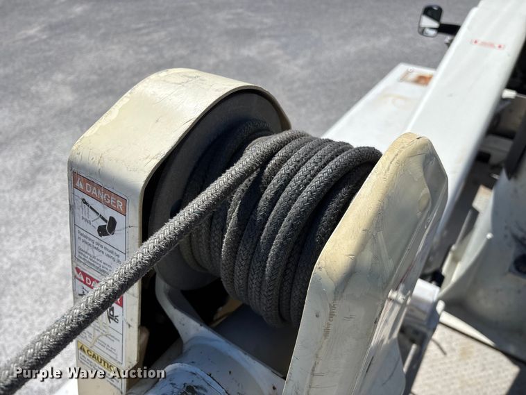 image for item FG0165 2014 RAM 5500 bucket truck