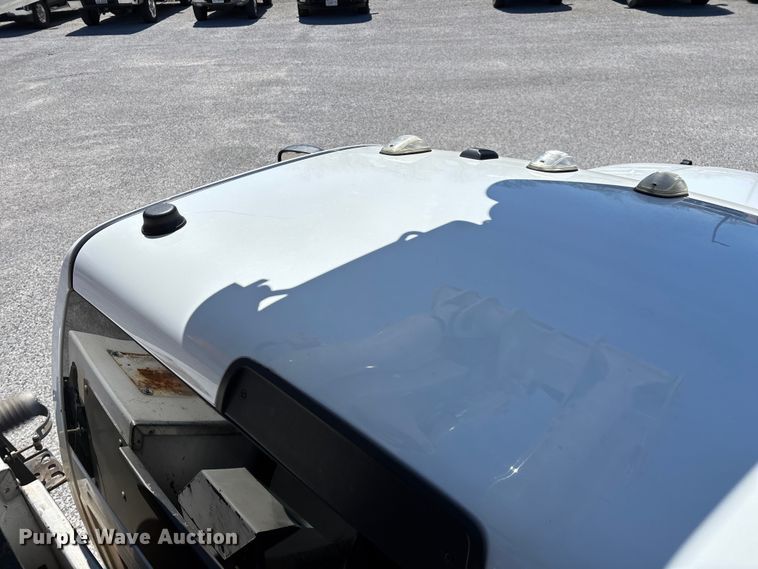 image for item FG0165 2014 RAM 5500 bucket truck