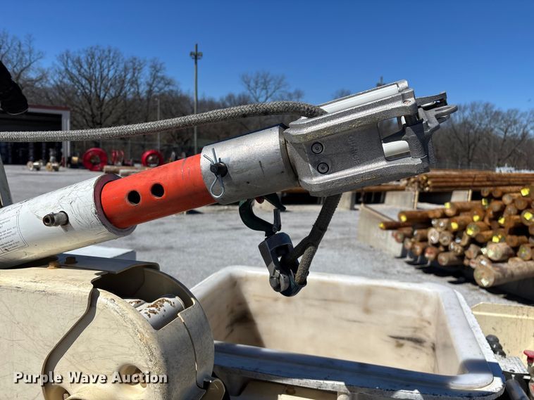 image for item FG0165 2014 RAM 5500 bucket truck