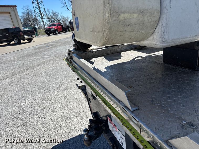 image for item FG0165 2014 RAM 5500 bucket truck