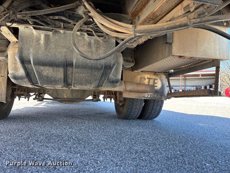 image for item FG0165 2014 RAM 5500 bucket truck