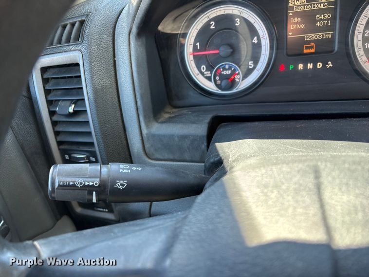 image for item FG0165 2014 RAM 5500 bucket truck