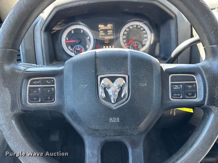 image for item FG0165 2014 RAM 5500 bucket truck