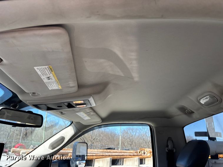 image for item FG0165 2014 RAM 5500 bucket truck