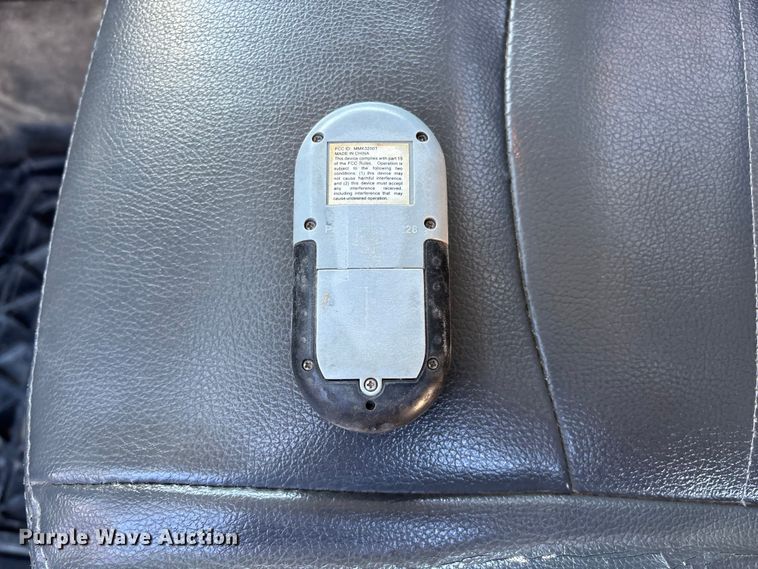 image for item FG0165 2014 RAM 5500 bucket truck