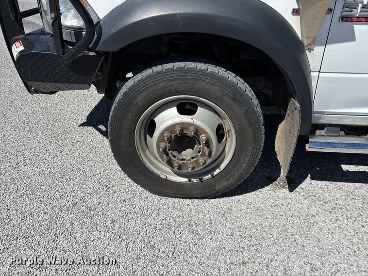 image for item FG0165 2014 RAM 5500 bucket truck
