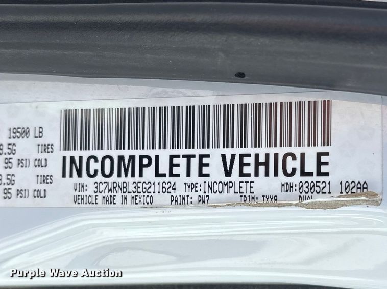 image for item FG0165 2014 RAM 5500 bucket truck