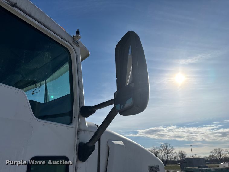 image for item FG0168 2004 Kenworth W900 ready mix truck