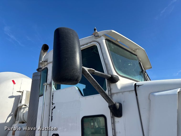 image for item FG0168 2004 Kenworth W900 ready mix truck