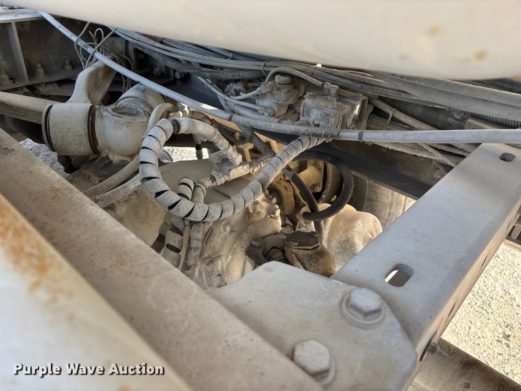 image for item FG0168 2004 Kenworth W900 ready mix truck