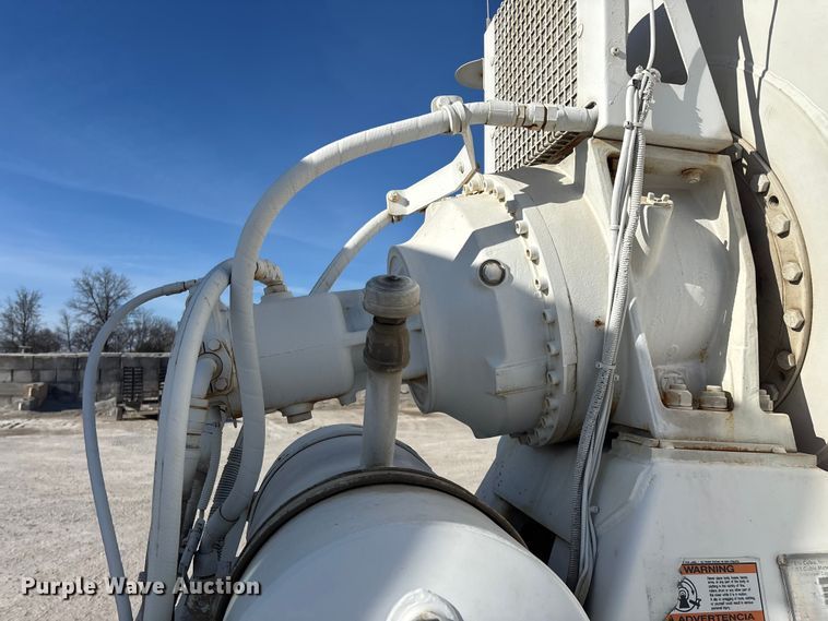 image for item FG0168 2004 Kenworth W900 ready mix truck