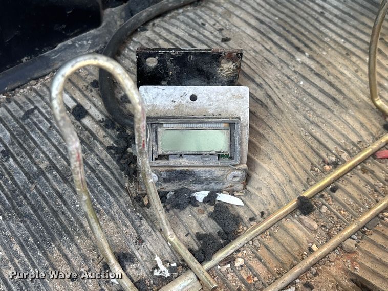 image for item FG0168 2004 Kenworth W900 ready mix truck