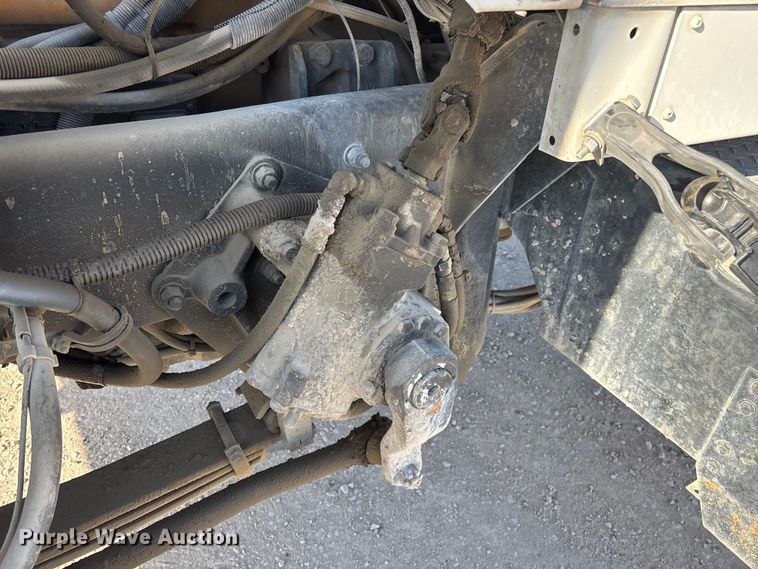 image for item FG0168 2004 Kenworth W900 ready mix truck