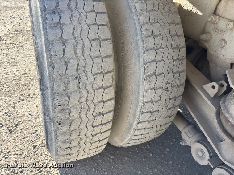 image for item FG0168 2004 Kenworth W900 ready mix truck