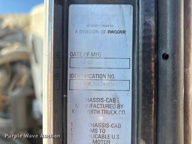 image for item FG0168 2004 Kenworth W900 ready mix truck