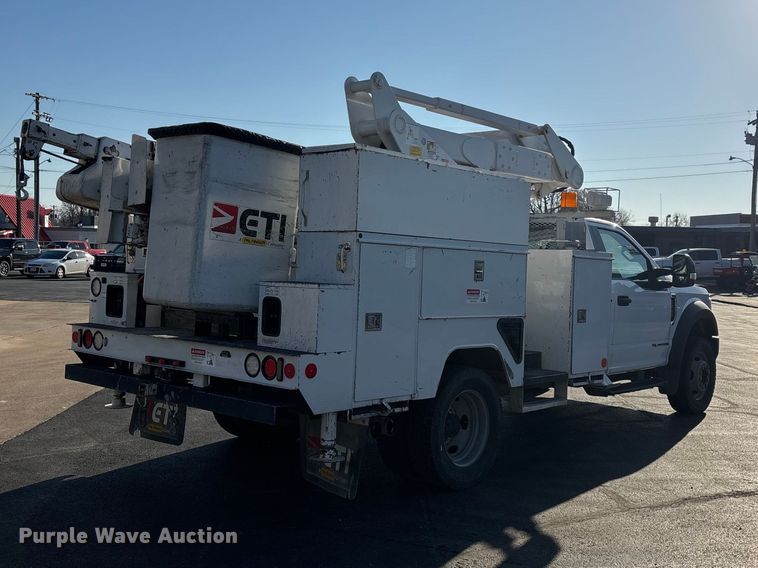 image for item FG0209 2018 Ford F550 Super Duty bucket truck