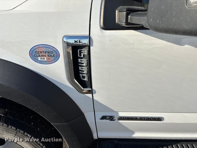 image for item FG0209 2018 Ford F550 Super Duty bucket truck