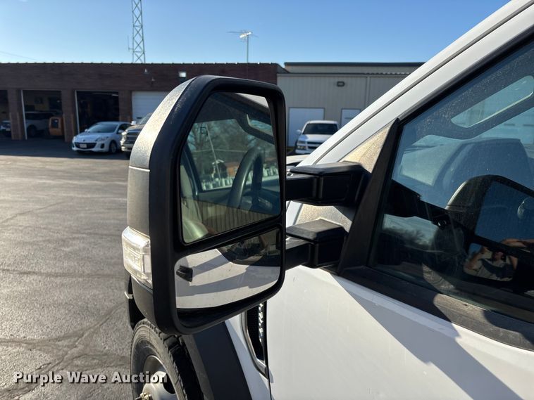 image for item FG0209 2018 Ford F550 Super Duty bucket truck