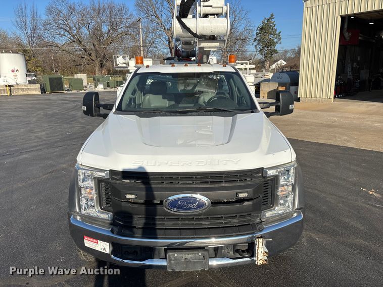 image for item FG0209 2018 Ford F550 Super Duty bucket truck