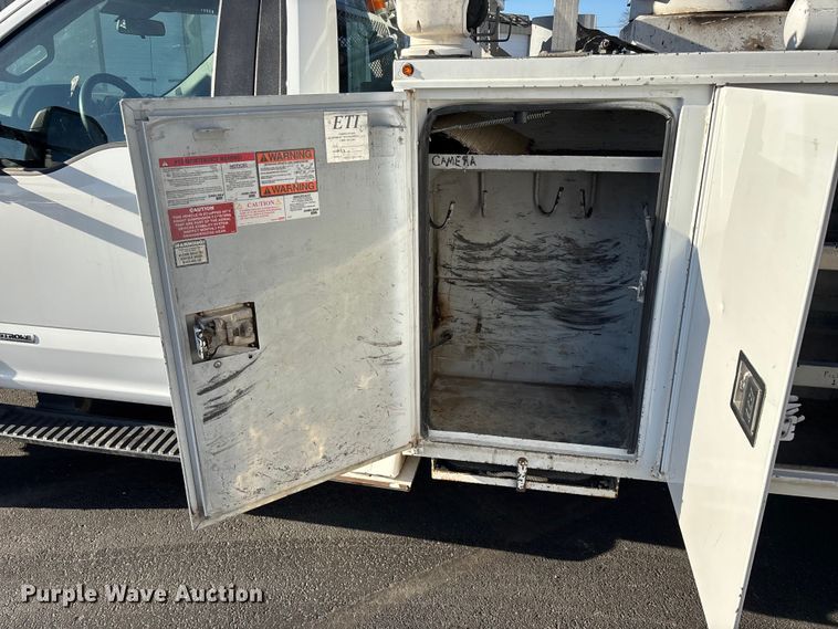 image for item FG0209 2018 Ford F550 Super Duty bucket truck