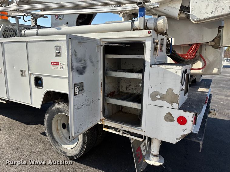 image for item FG0209 2018 Ford F550 Super Duty bucket truck