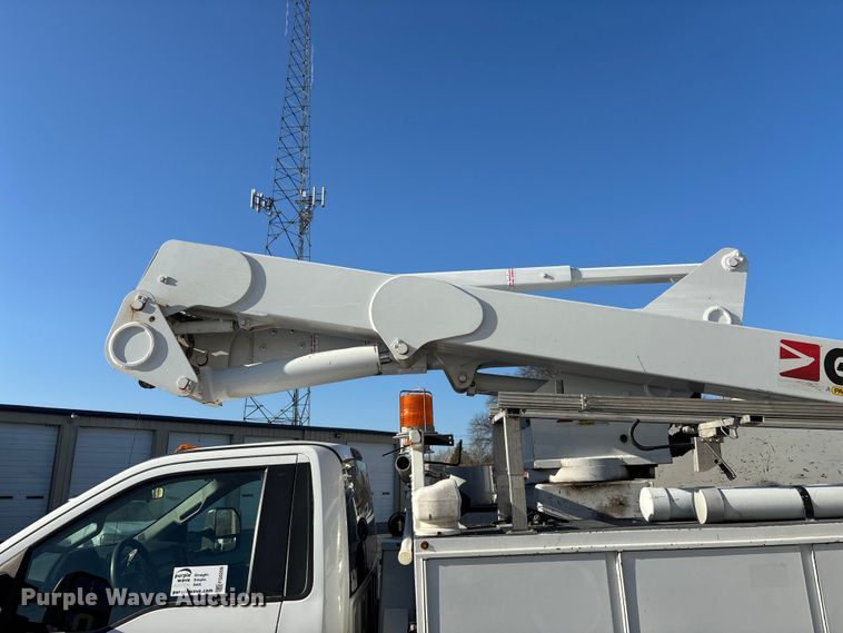 image for item FG0209 2018 Ford F550 Super Duty bucket truck