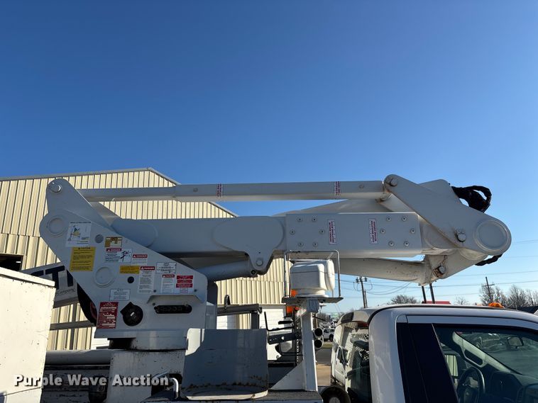 image for item FG0209 2018 Ford F550 Super Duty bucket truck