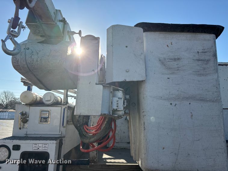 image for item FG0209 2018 Ford F550 Super Duty bucket truck