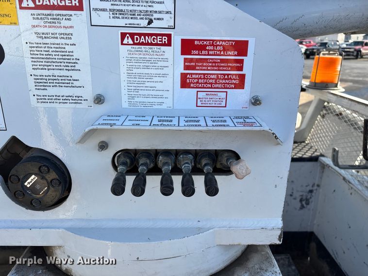 image for item FG0209 2018 Ford F550 Super Duty bucket truck