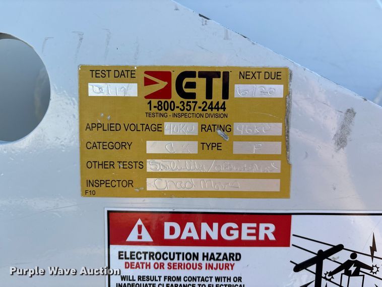 image for item FG0209 2018 Ford F550 Super Duty bucket truck