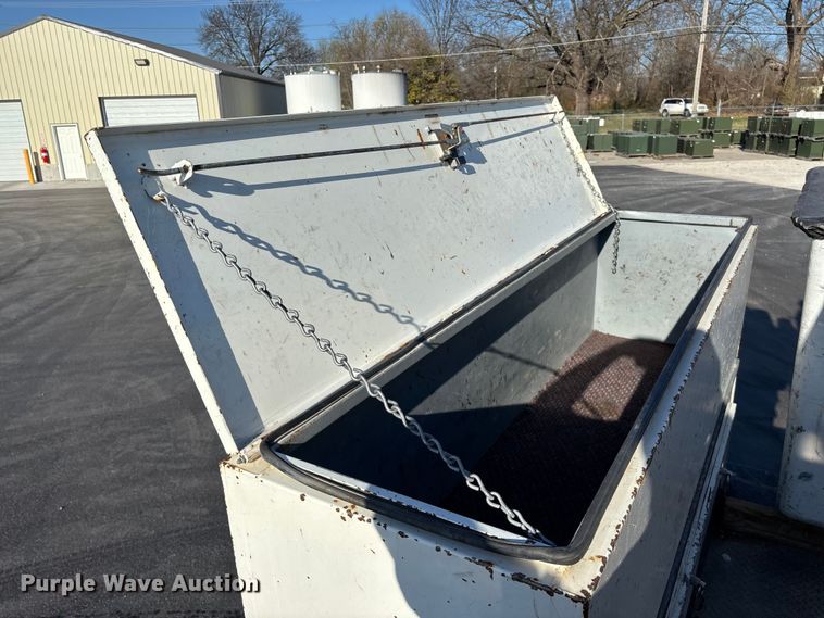 image for item FG0209 2018 Ford F550 Super Duty bucket truck